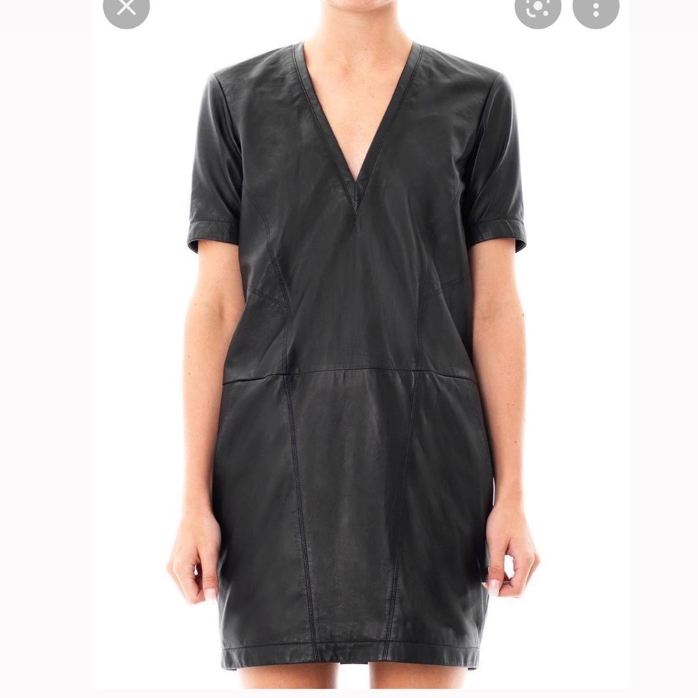 Helmut Lang Black Leather Short Sleeve V-
neck Dress